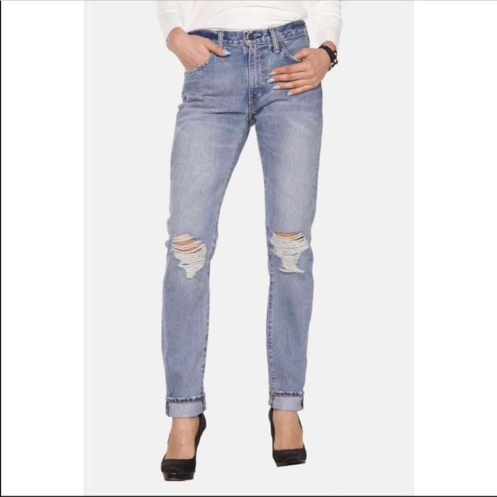 Levi’s 505c distressed mom jeans